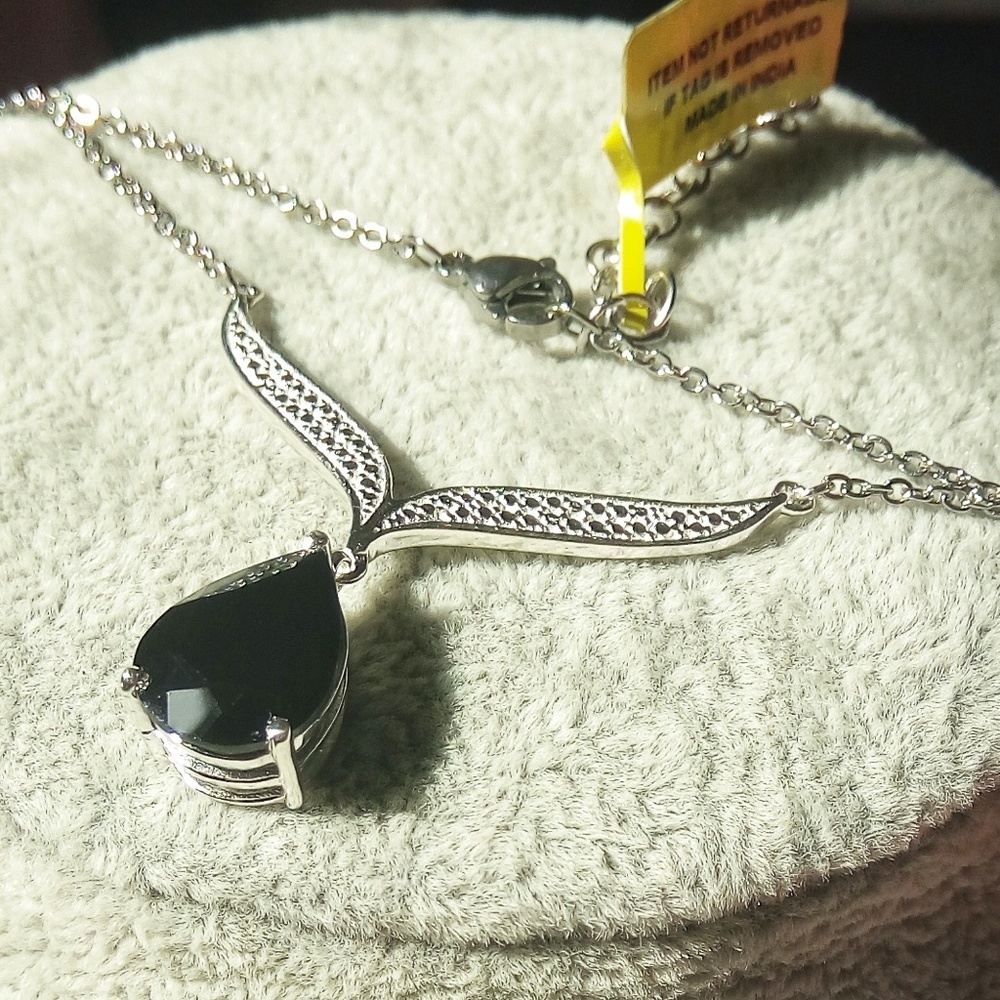 Thai Black Spinel 925 Necklace - Picture 3 of 4